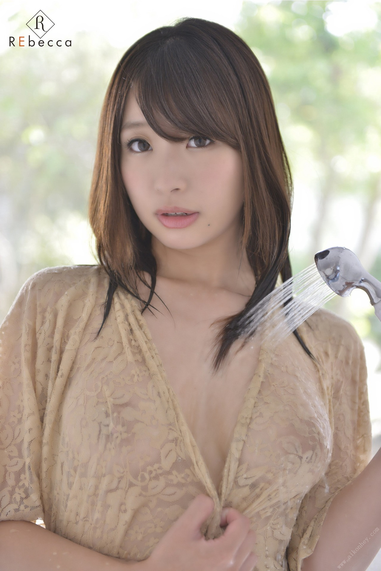 Saki Hatsumi 初美沙希, Rebecca 写真集 ヒミツのさきっぽ Set.03