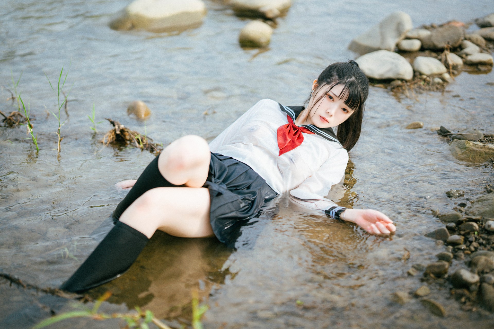 落落Raku, 写真集 閃光少女 ~Shining Days