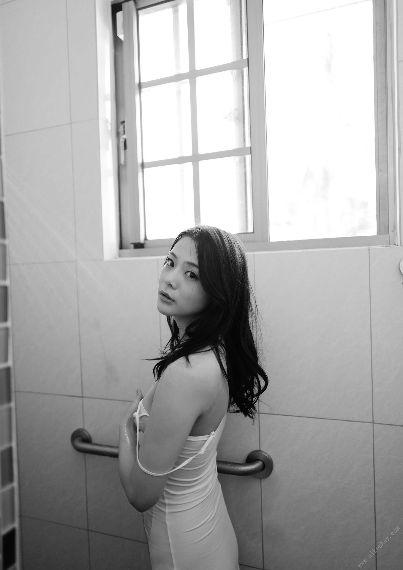 Nene Yoshitaka 吉高寧々, デジタル写真集 「Revelation」 EPISODE：Final Set.04
