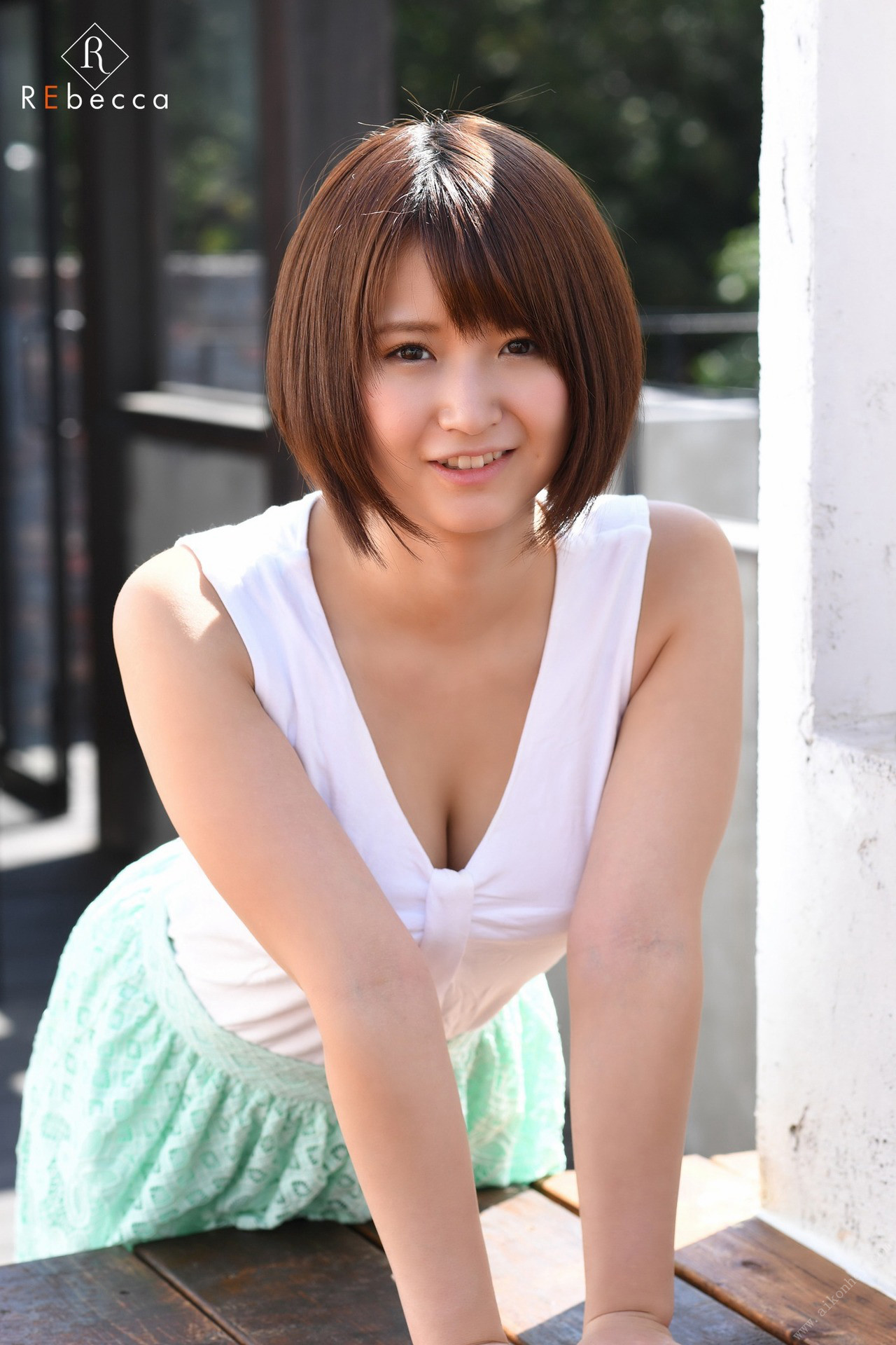 Yuuri Fukada 深田結梨, Rebecca 写真集 「Yuuri Deep Impact」 Set.01