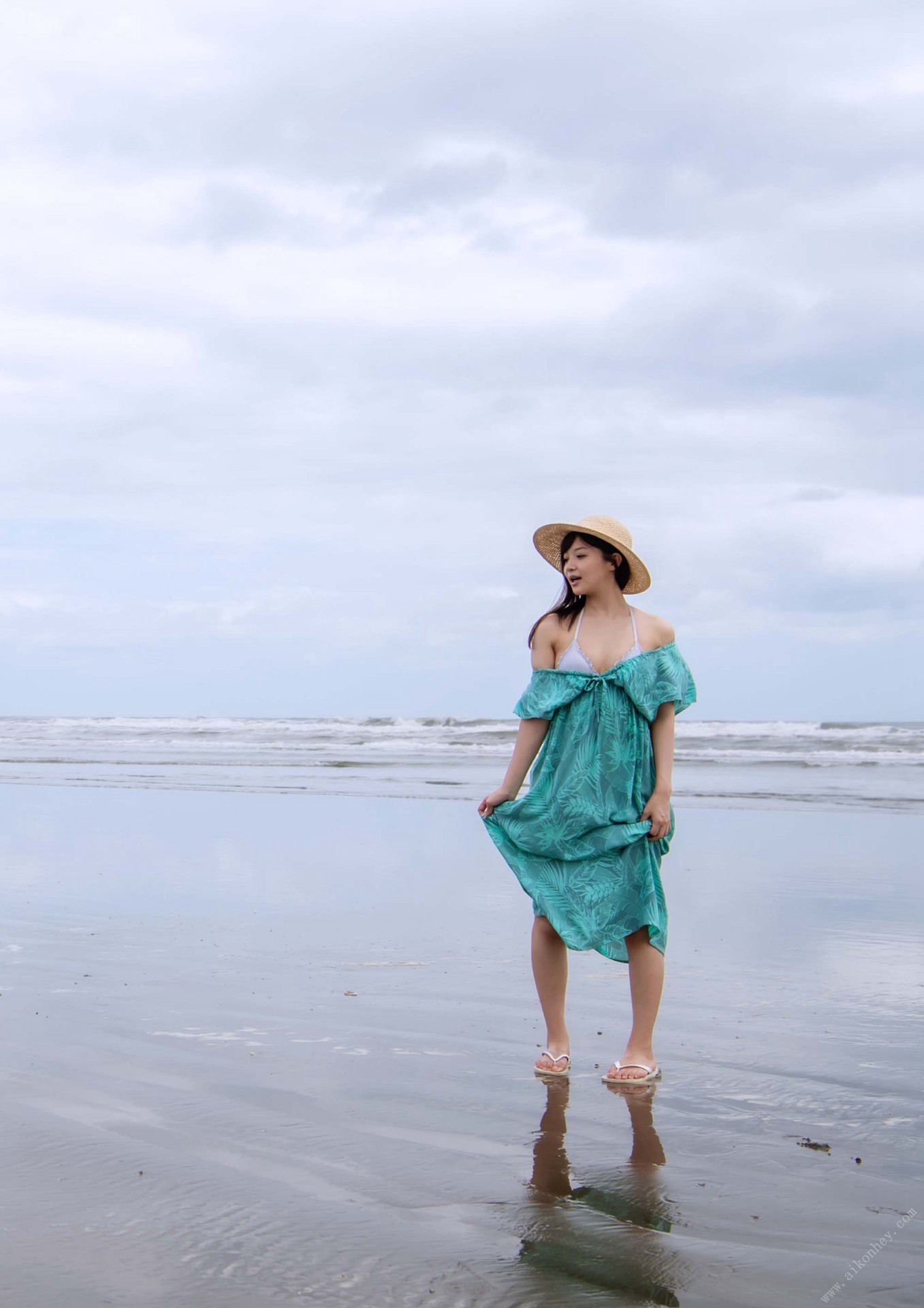 Rin Natsuki 夏木りん, デジタル写真集 「Endless Summer」 Set.01