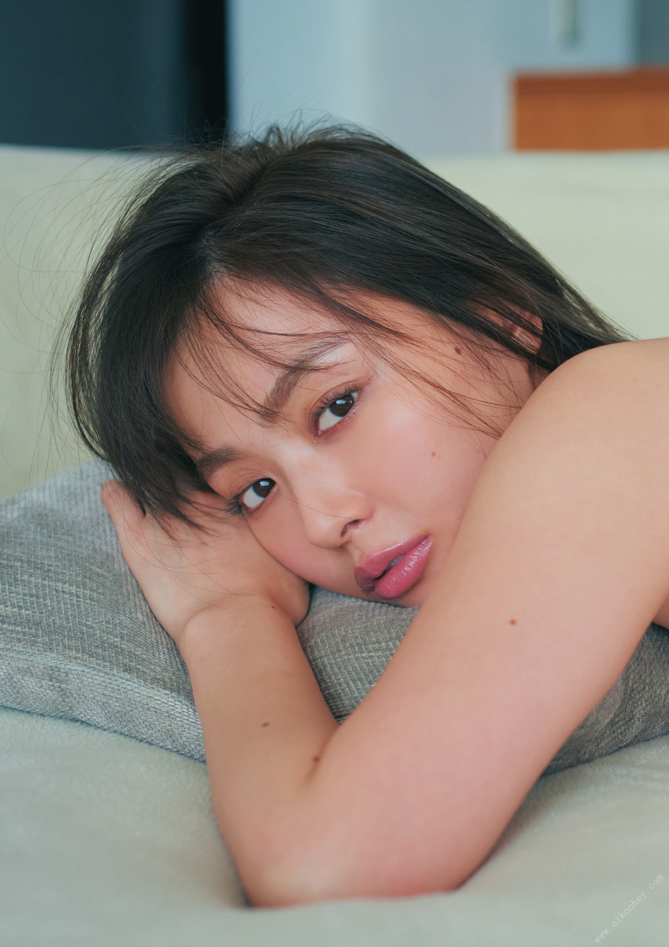 Rio Uchida 内田理央, デジタル写真集 「PEACH GIRL」 Set.03