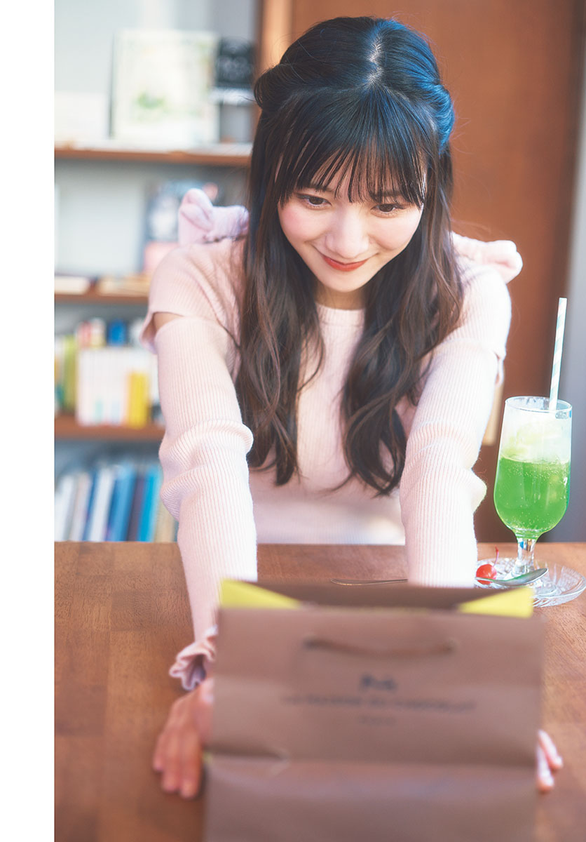 Hina Kawata 河田陽菜, Shonen Sunday 2023 No.11 (週刊少年サンデー 2023年11号)