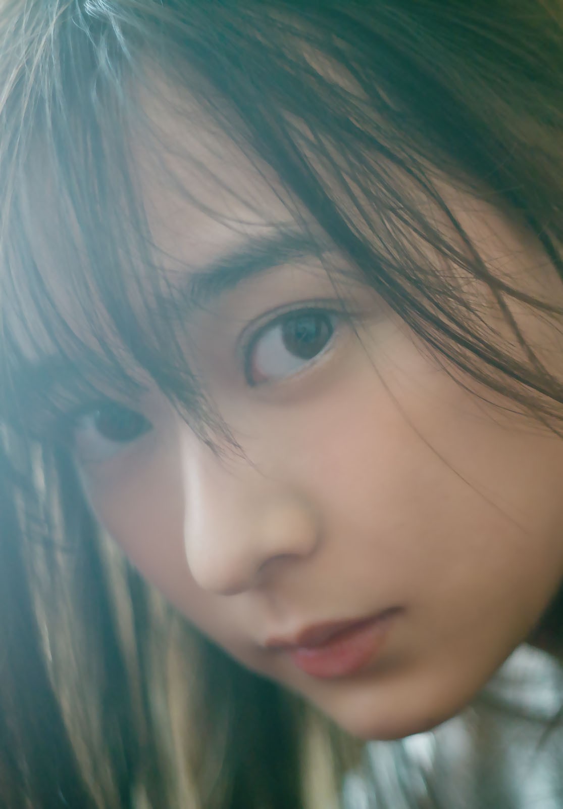 Ayane Suzuki 鈴木絢音, Shonen Magazine 2022 No.16 (週刊少年マガジン 2022年16号)