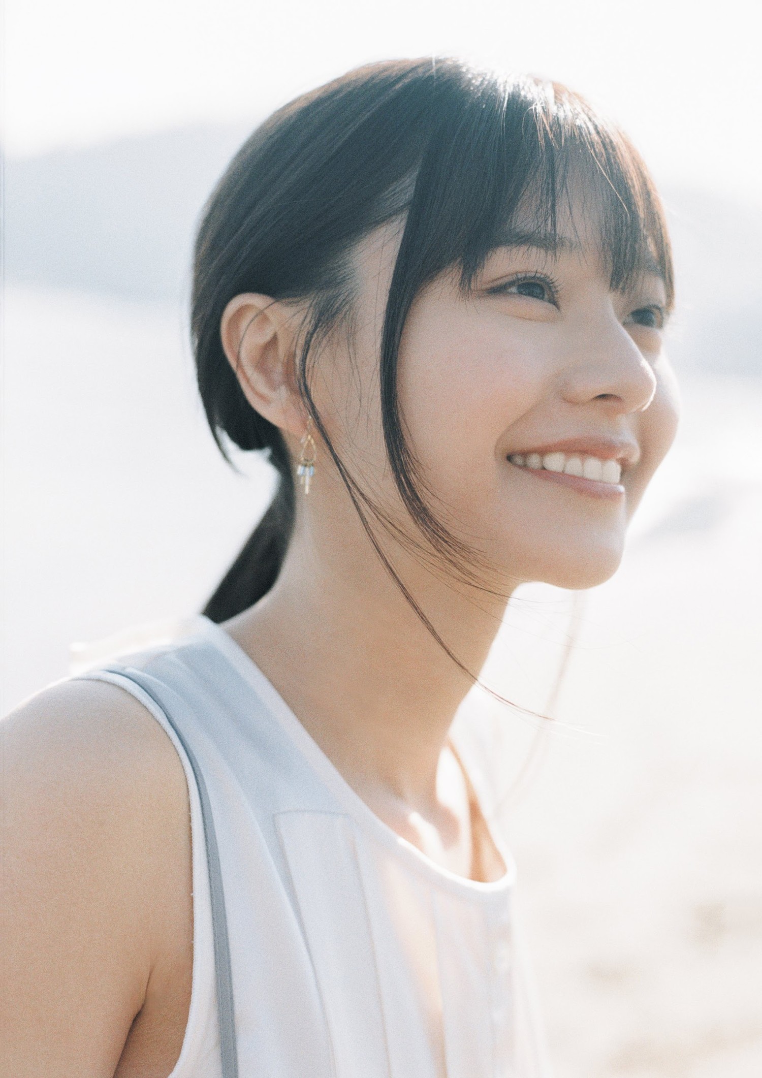 Yui Asakura 浅倉唯, Shonen Sunday 2023 No.17 (週刊少年サンデー 2023年17号)