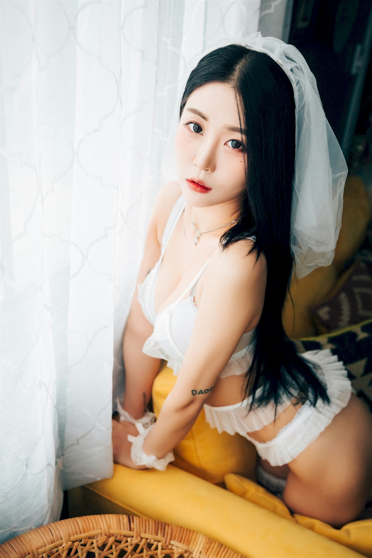 Jeong Bomi 정보미, [LOOZY] Holiday Set.02