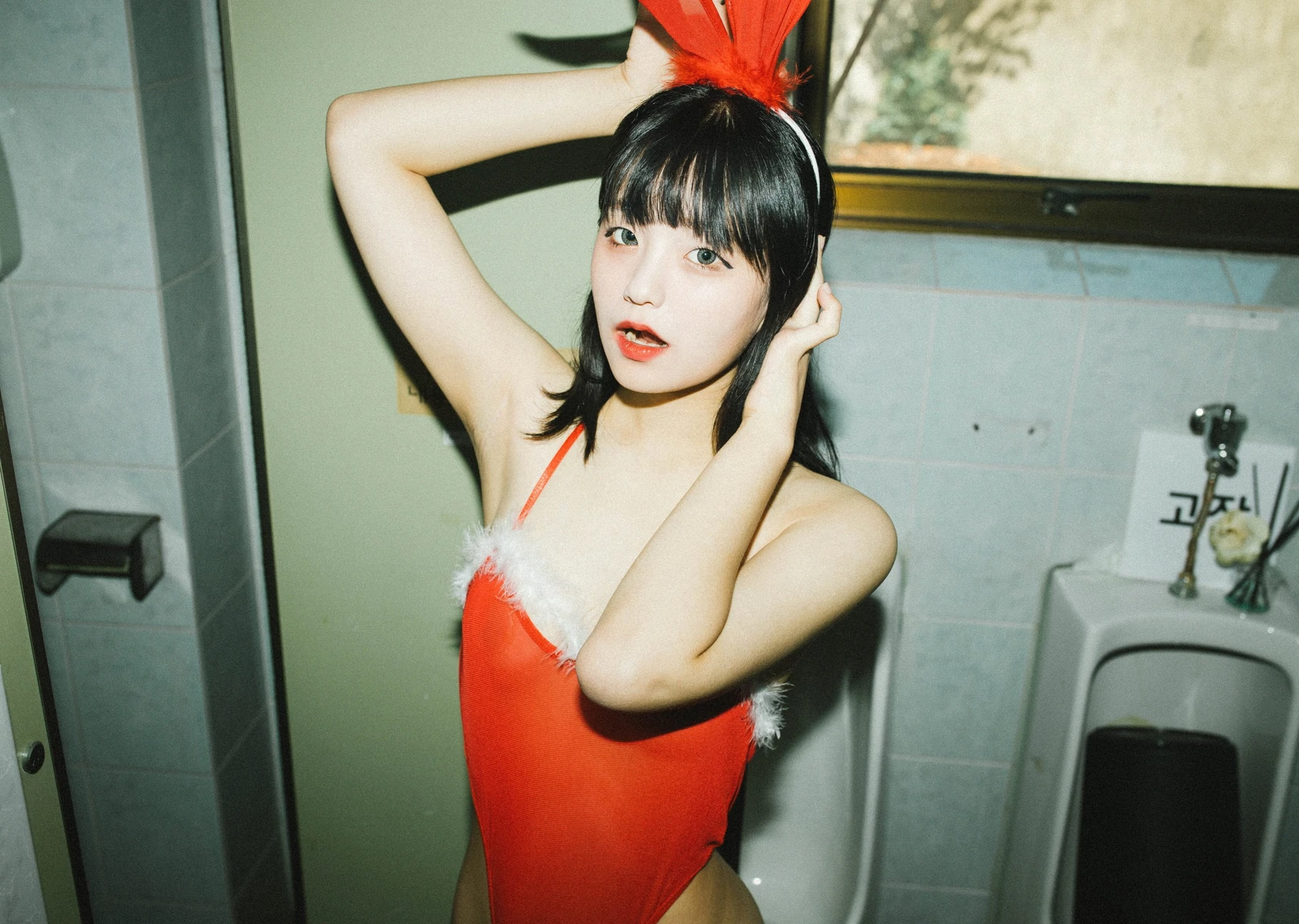 Jeong Jenny 정제니, [Moon Night Snap] The First Set.03