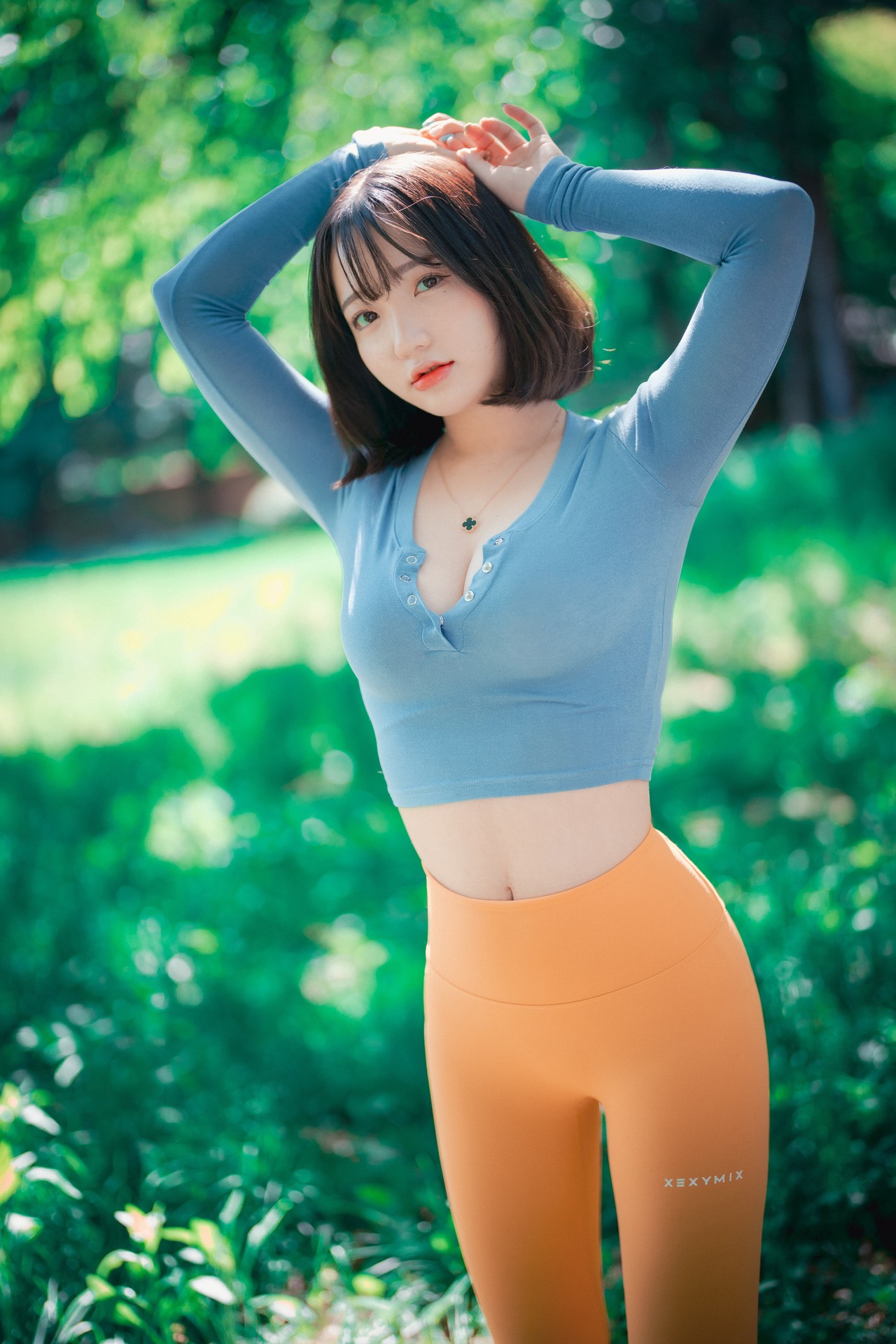 Son Yeeun 손예은, [DJAWA] Naughty Trekking Set.01