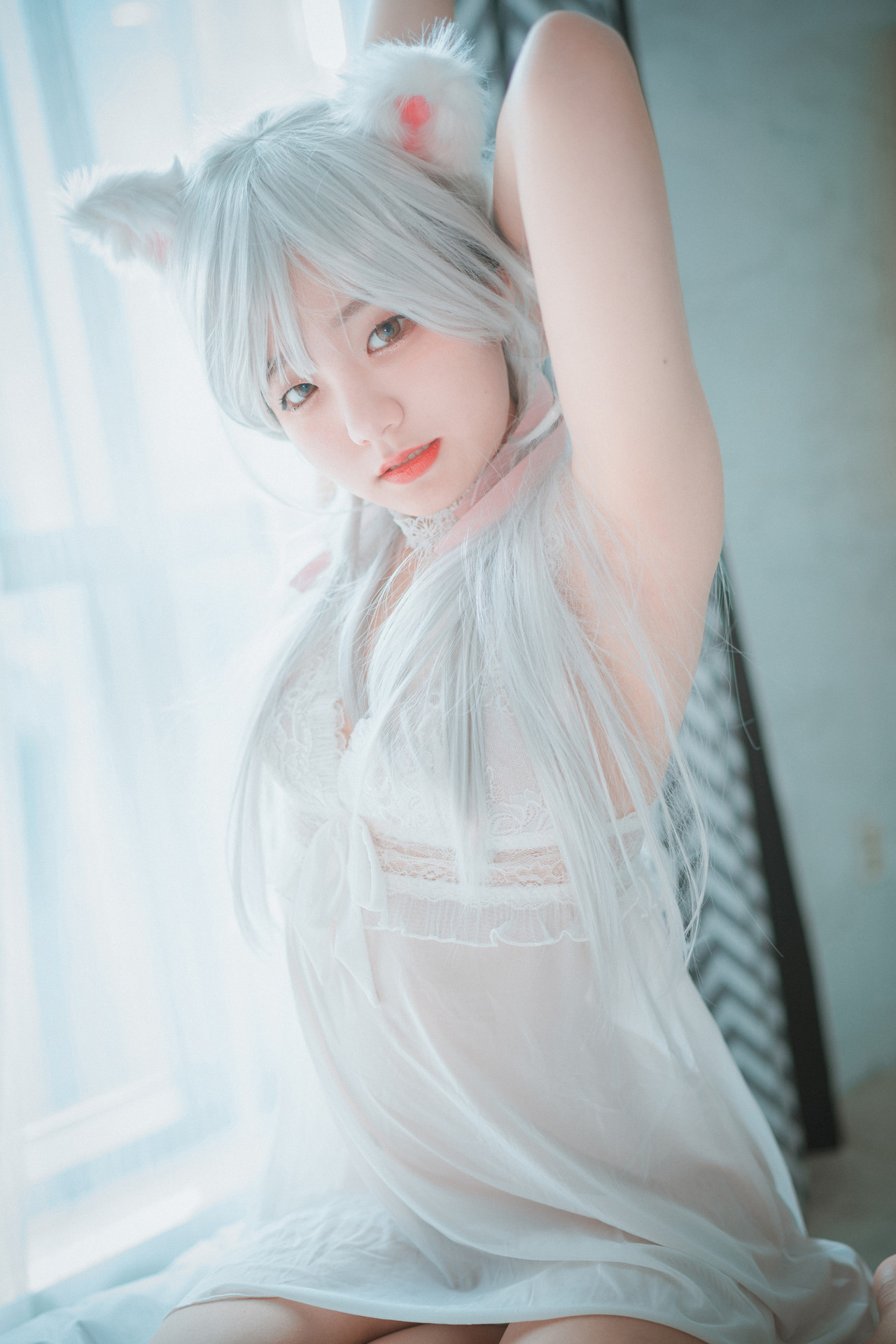 Jeong Jenny 정제니, [DJAWA] Schwarz und Wei Katzenmädchen Set.01
