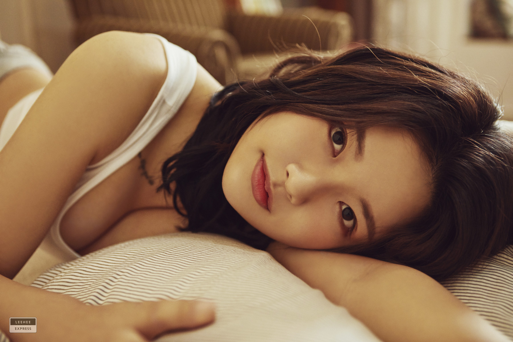 U.Hwa 은유화, [LEEHEE EXPRESS] LEGF-001