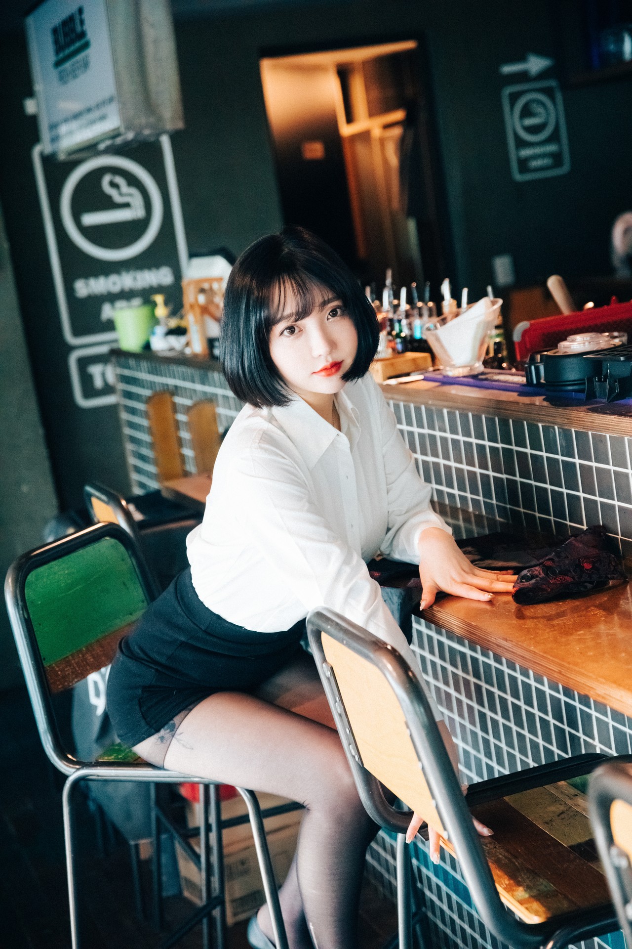 Son Yeeun 손예은, [Loozy] Tainted Love Bar Set.01