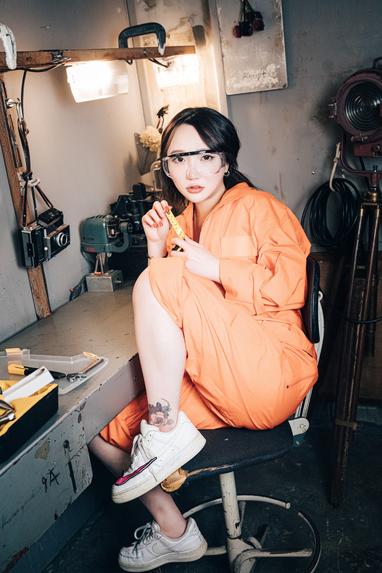 Son Yeeun 손예은, [Loozy] Where Are My Tools