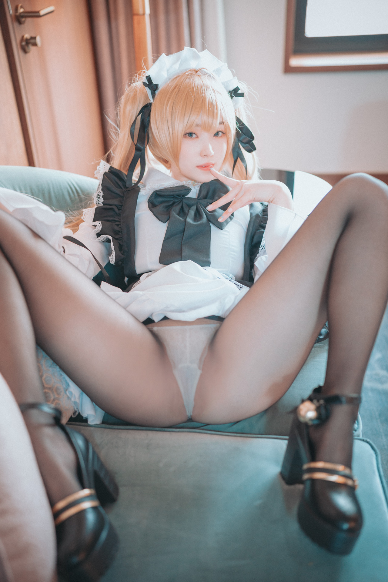 Bambi 밤비, [DJAWA] Heart to Heart：Nephthys Set.02