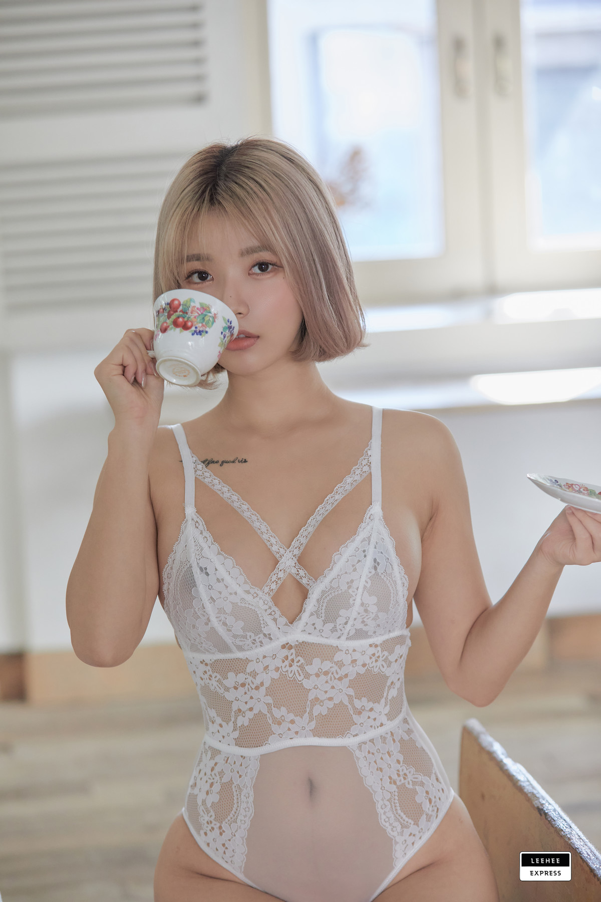 U.Hwa 은유화, [LEEHEE EXPRESS] LEHF-066B