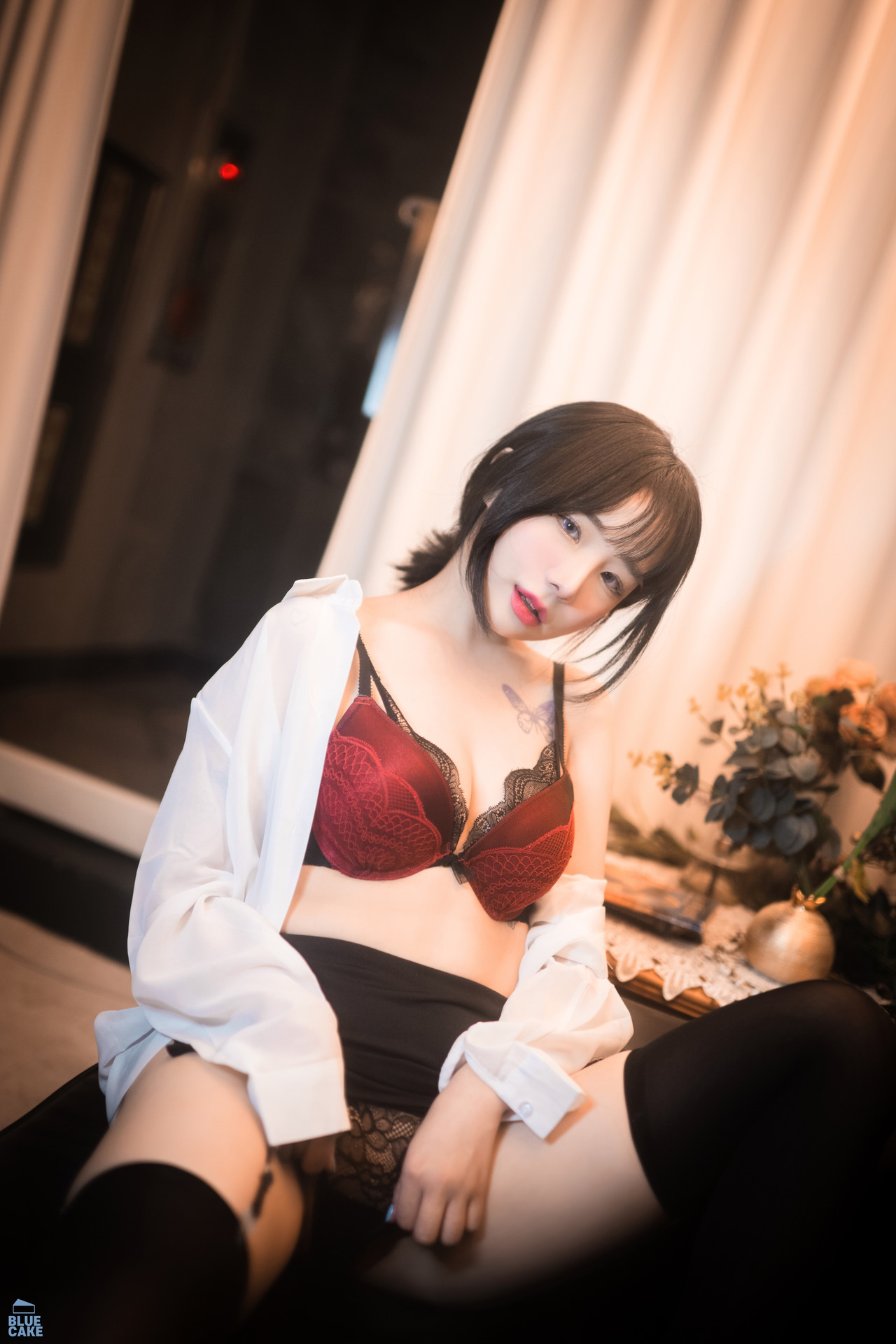 Yeji 예지, [BLUECAKE] Cat Play Set.01