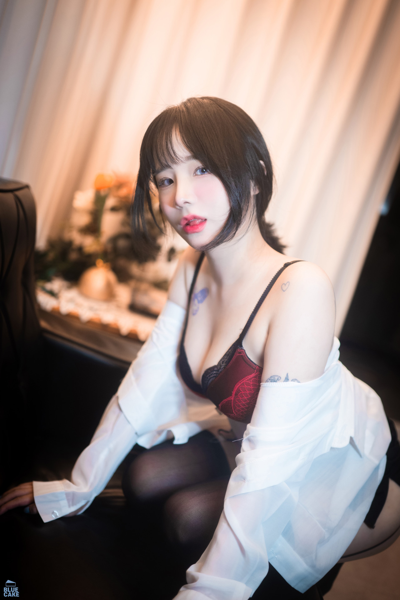Yeji 예지, [BLUECAKE] Cat Play Set.01