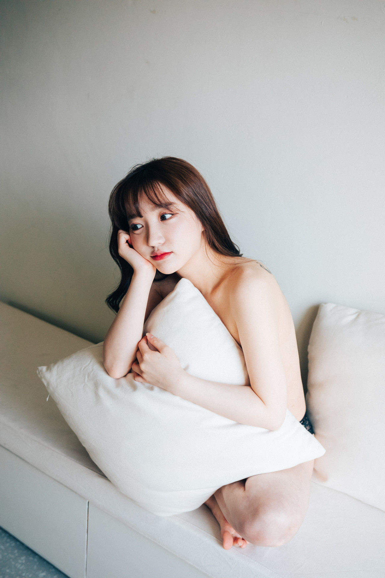 Son Yeeun 손예은, [Loozy] Maximum Vol.02