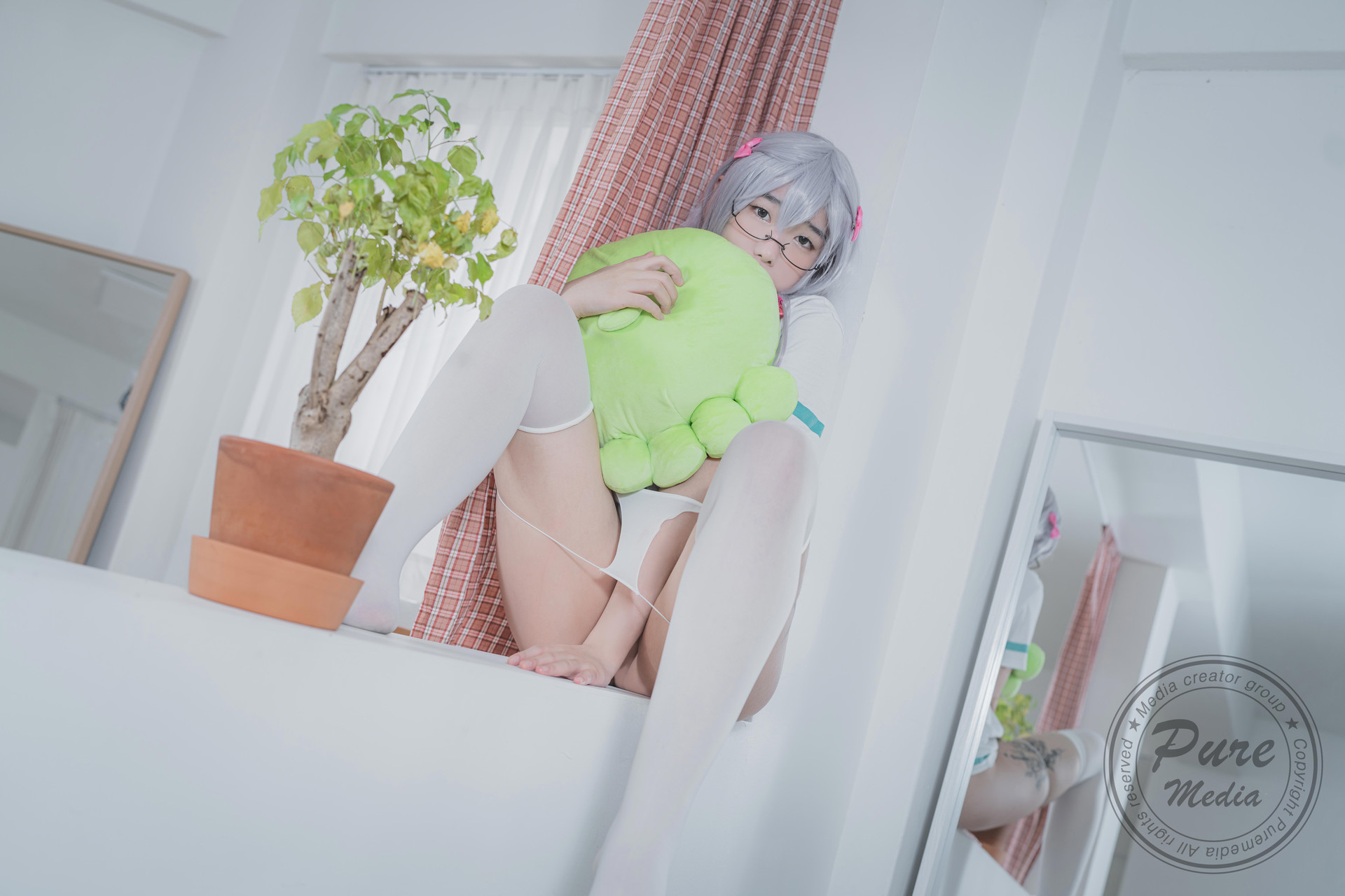 Sonson 손손, [PURE MEDIA] Vol.195 누드 디지털화보 Set.02
