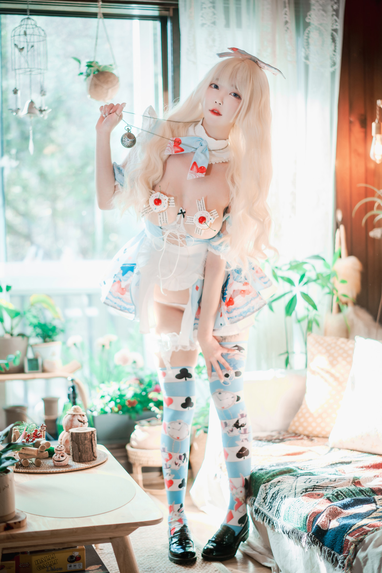 Aram 아람, [DJAWA] Creamy Alice Set.01