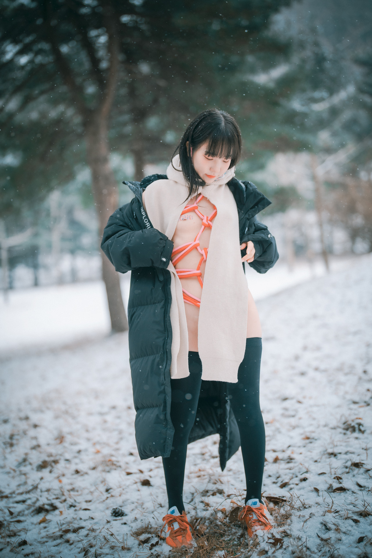 Han Yeri 한예리, [DJAWA] Knotting Class #5 Set.01