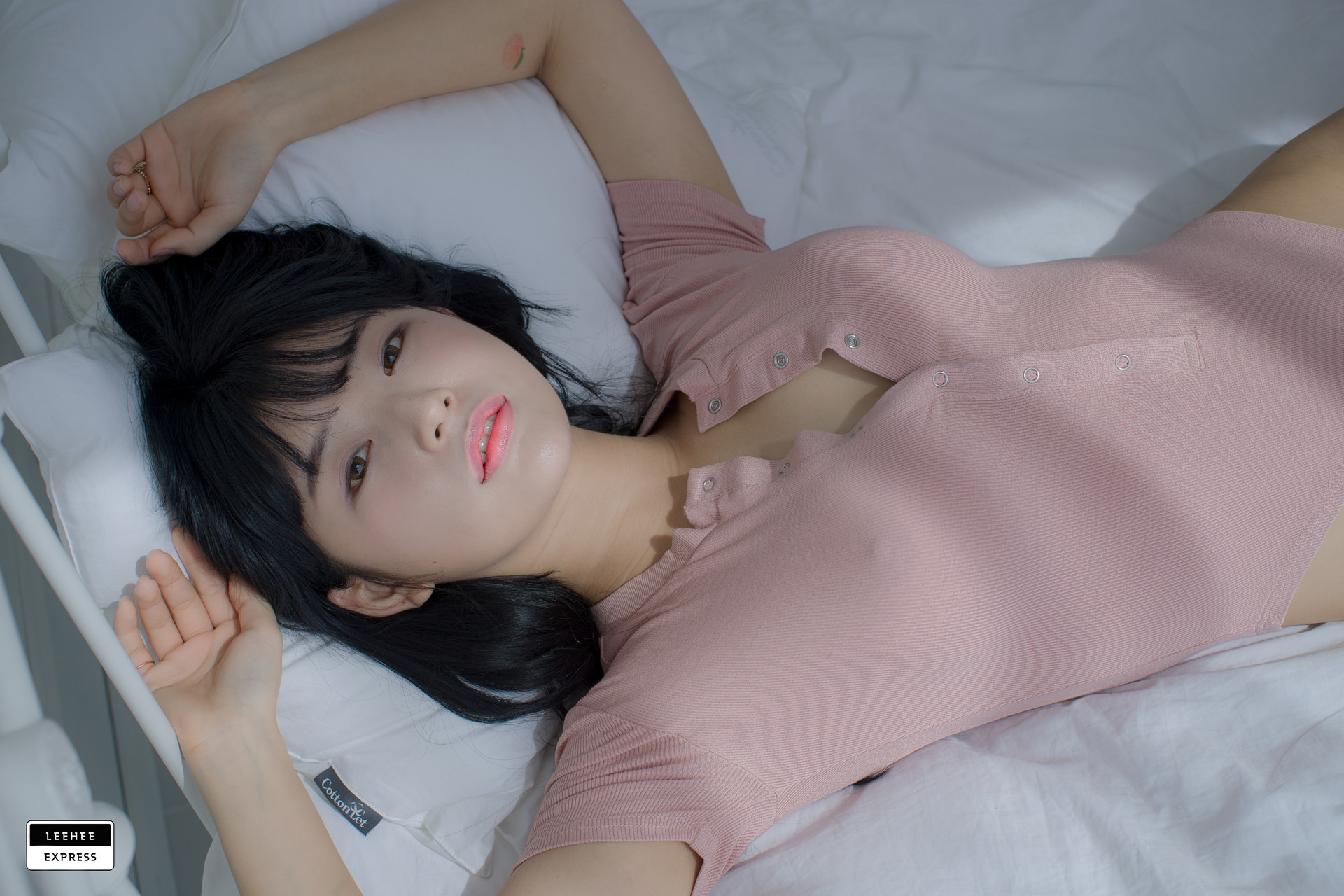 U.Hwa 은유화, [LEEHEE EXPRESS] LEHF-017