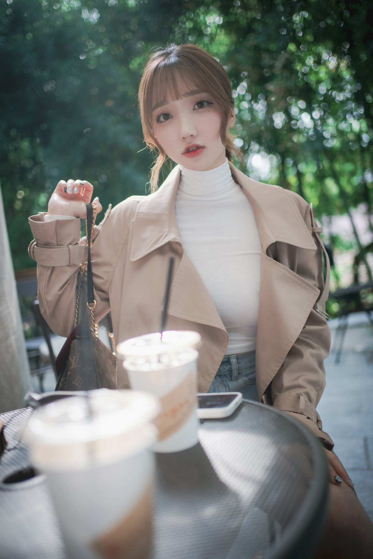Son Yeeun 손예은, [LOOZY] A Snap of Intimacy Set.01