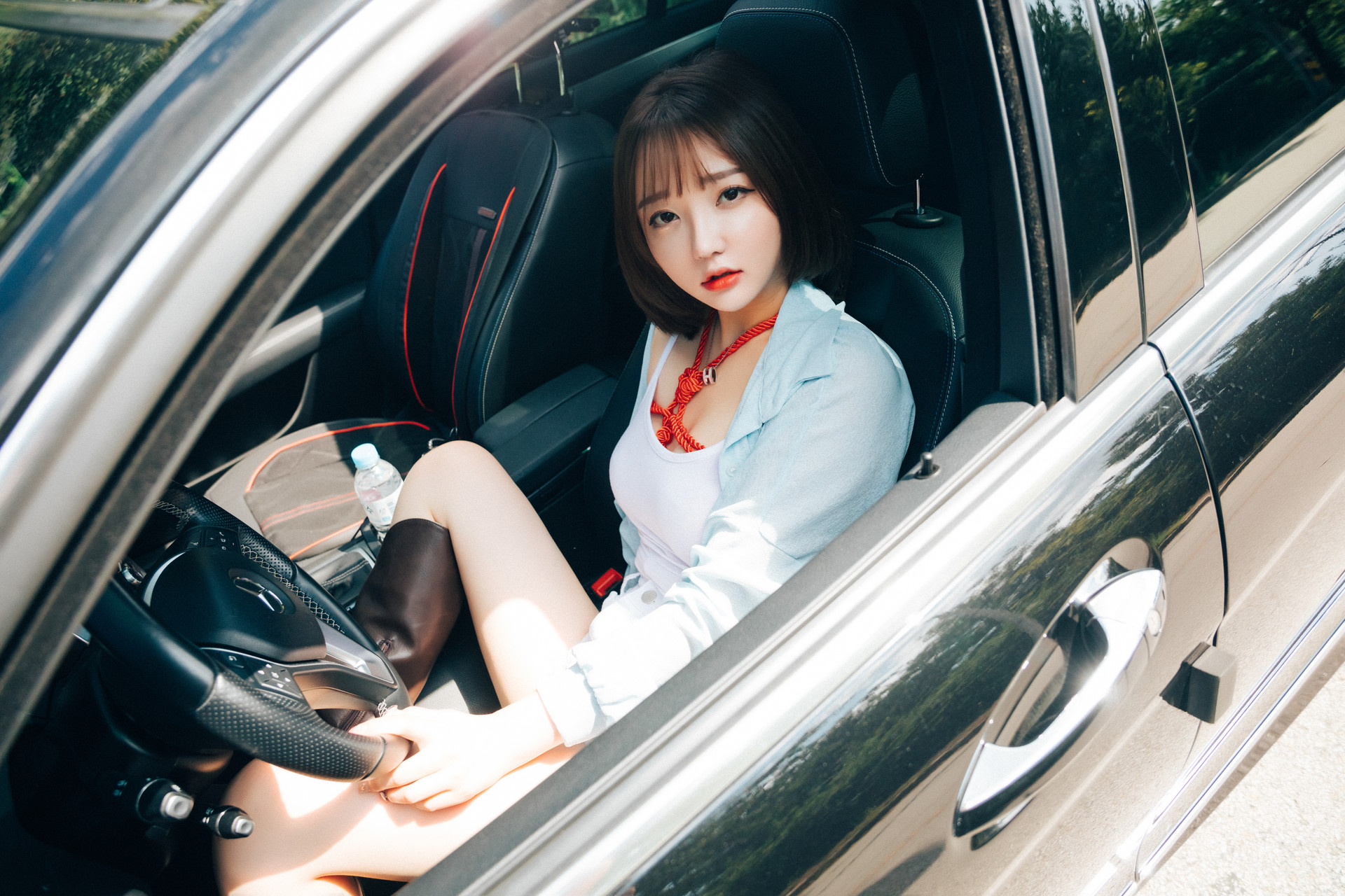Son Yeeun 손예은, [Loozy] SM CarXXX Set.01