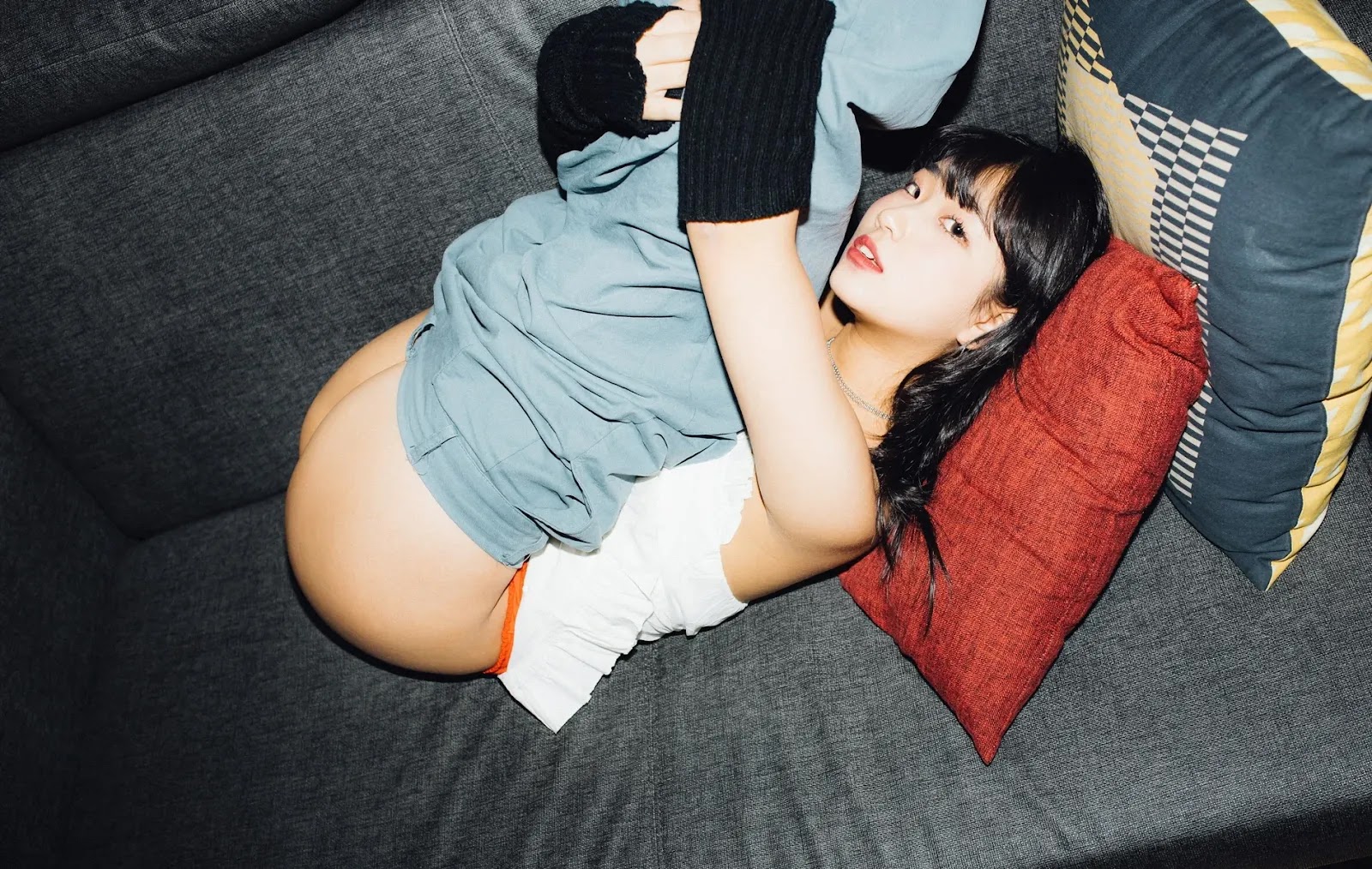 Ji-Eun Lim 임지은, [Moon Night Snap] Weirdness