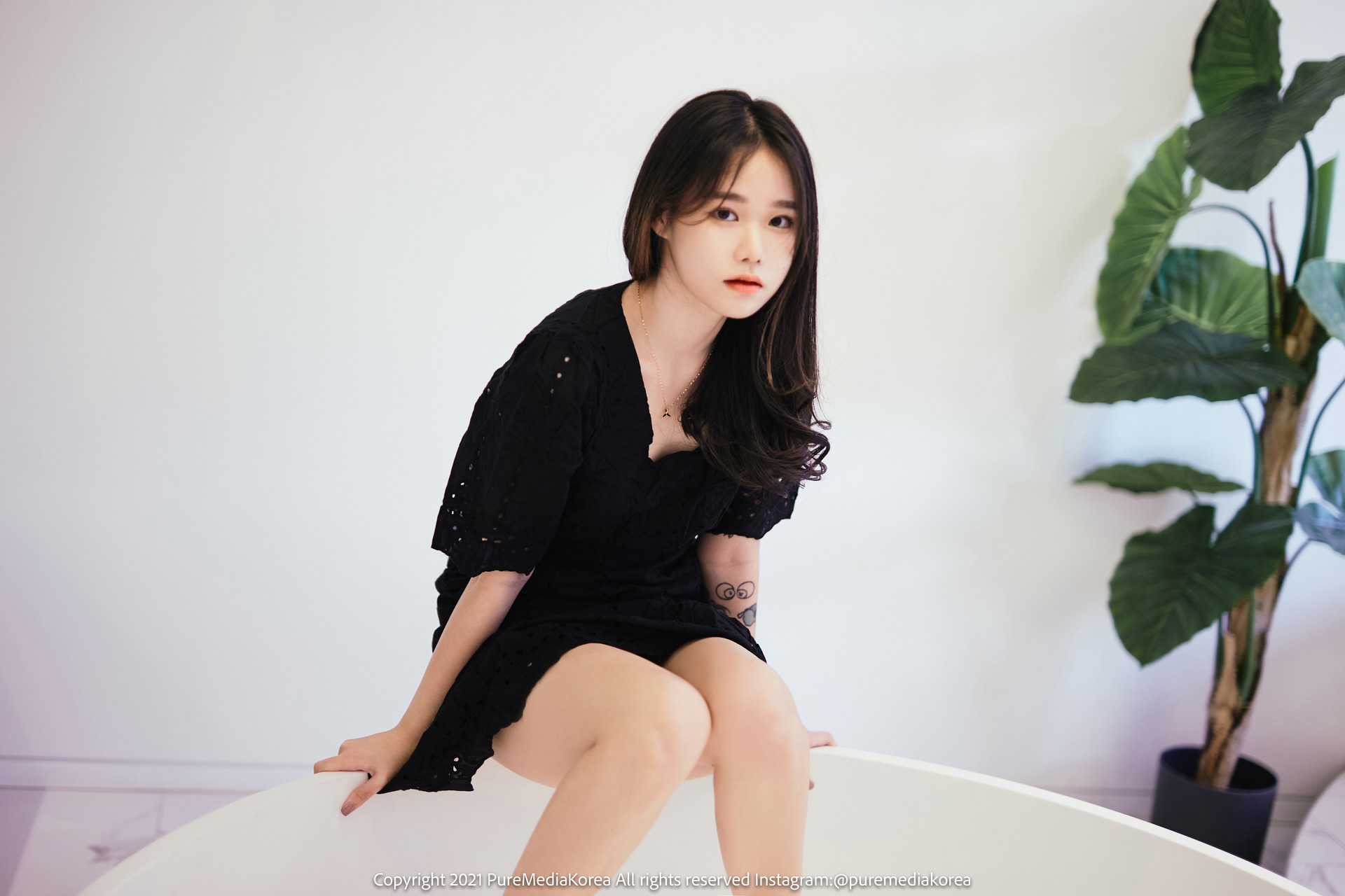Sira 시라, [PURE MEDIA] Vol.140 누드 디지털화보 Set.02