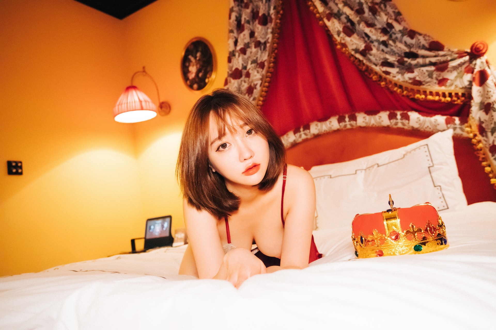 Son Yeeun 손예은, [Loozy] Halloqueen (S.Ver) Set.02