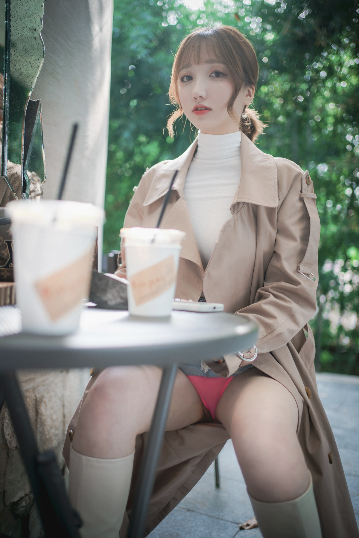 Son Yeeun 손예은, [LOOZY] A Snap of Intimacy Set.01