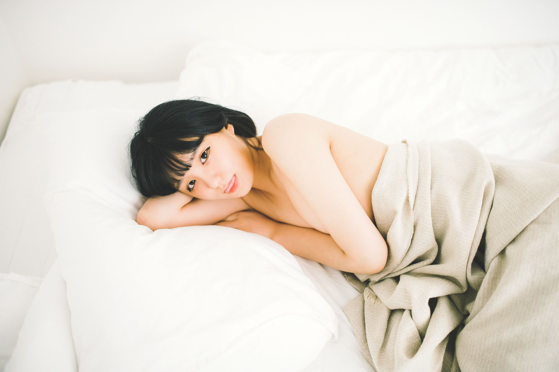 Jeong Jenny 정제니, [Moon Night Snap] Jenny is Cute
