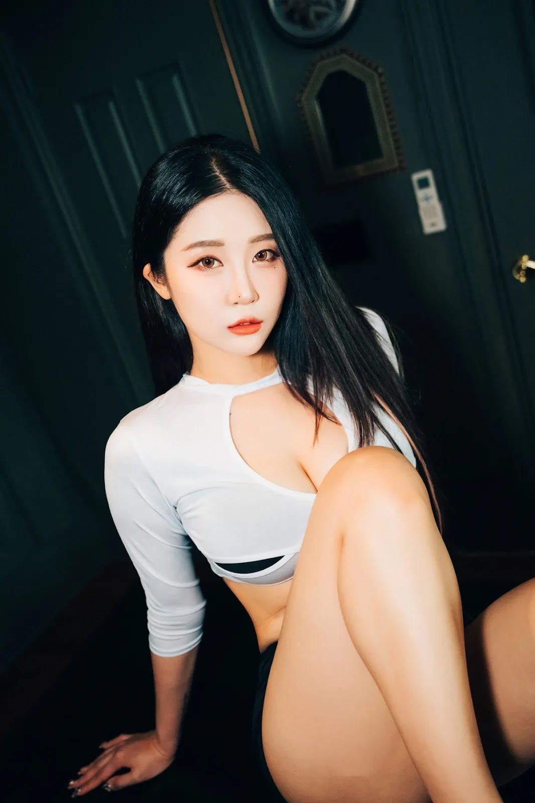 Jeong Bomi 정보미, [LOOZY] Roomate Set.01
