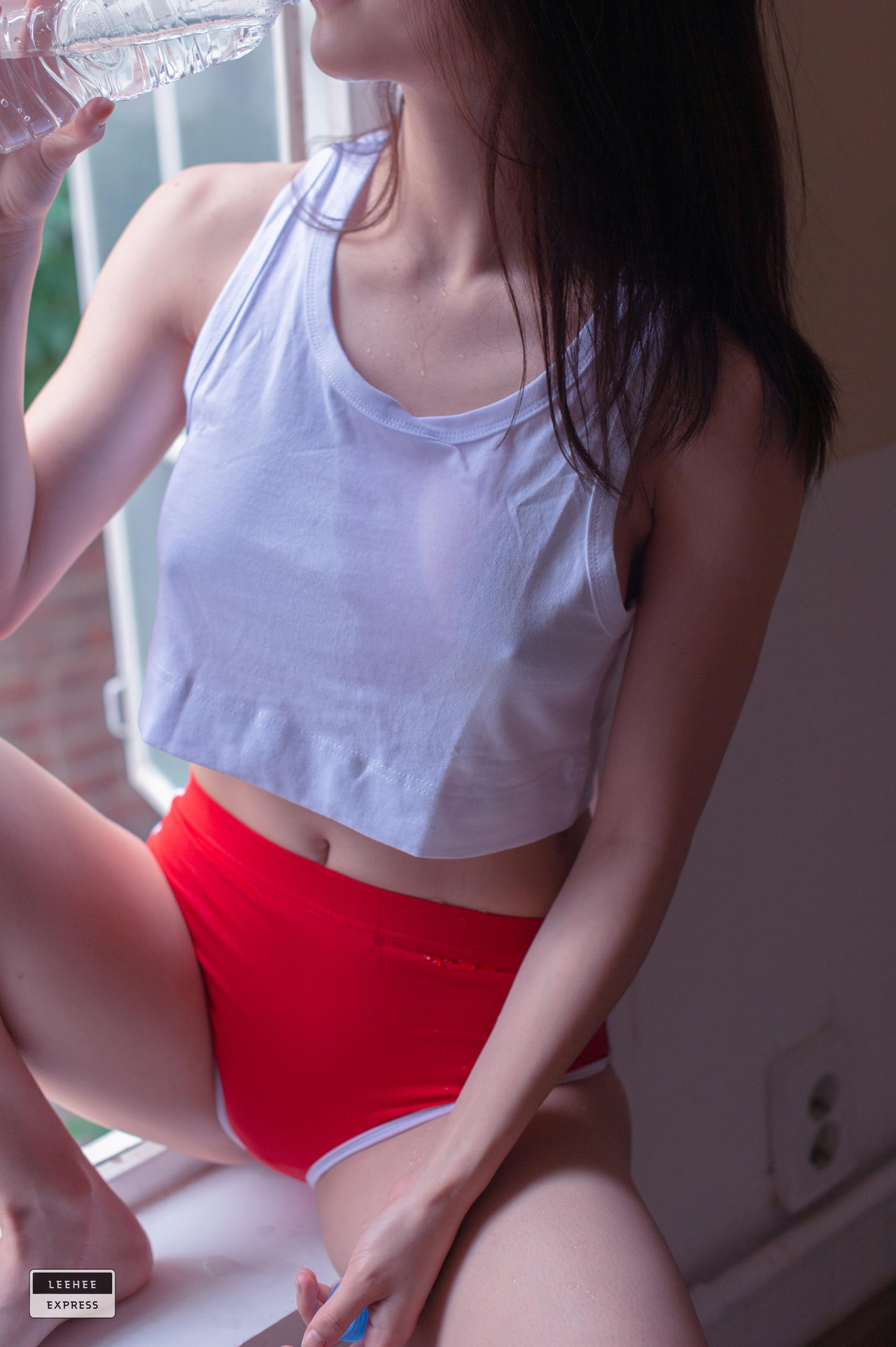 Min.E 민이, [LEEHEE EXPRESS] LEHF-032