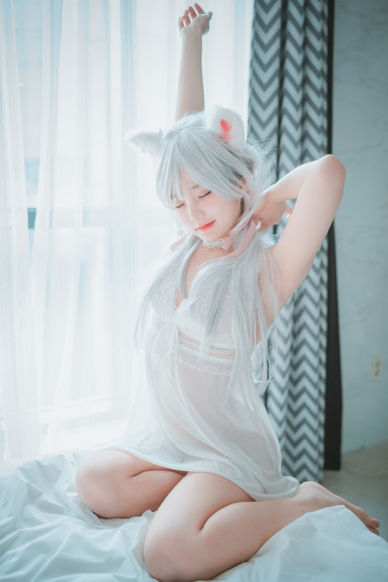 Jeong Jenny 정제니, [DJAWA] Schwarz und Wei Katzenmädchen Set.01