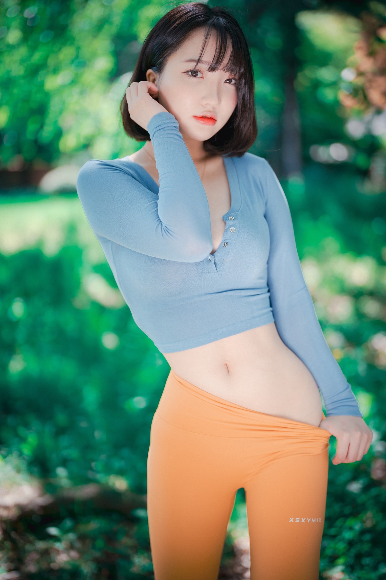 Son Yeeun 손예은, [DJAWA] Naughty Trekking Set.01
