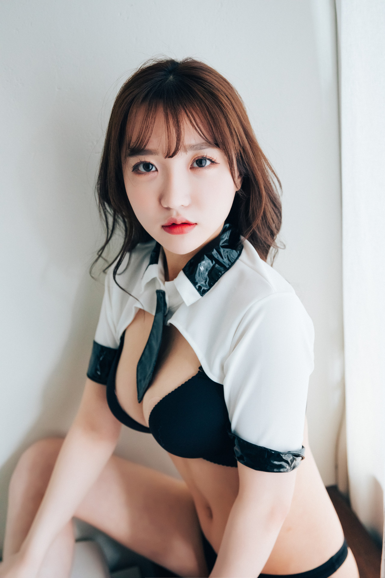 Son Yeeun 손예은, [Loozy] Maximum Vol.02