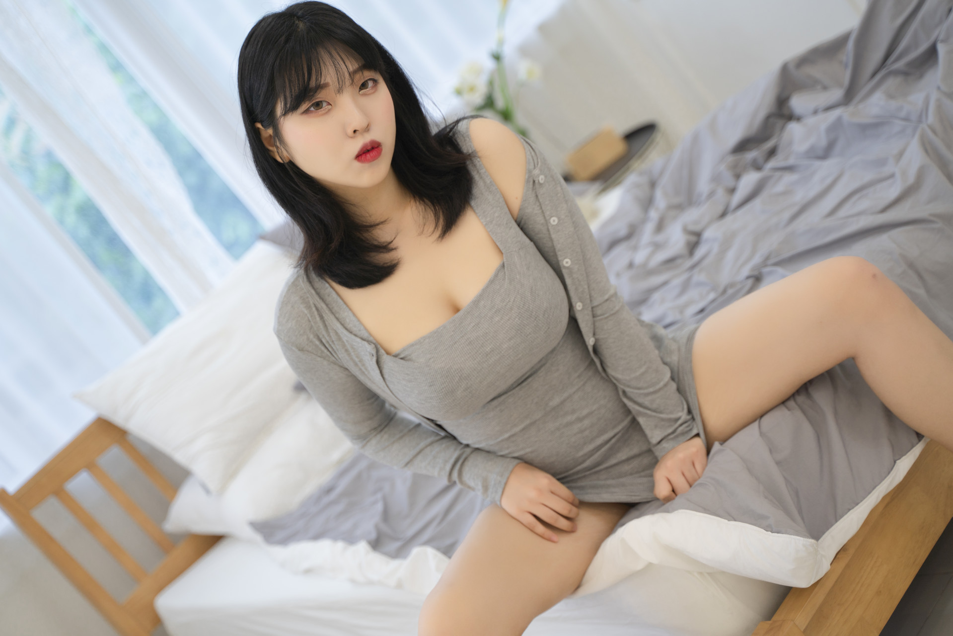Song Hana 송하나, [ROGLE] Leggings