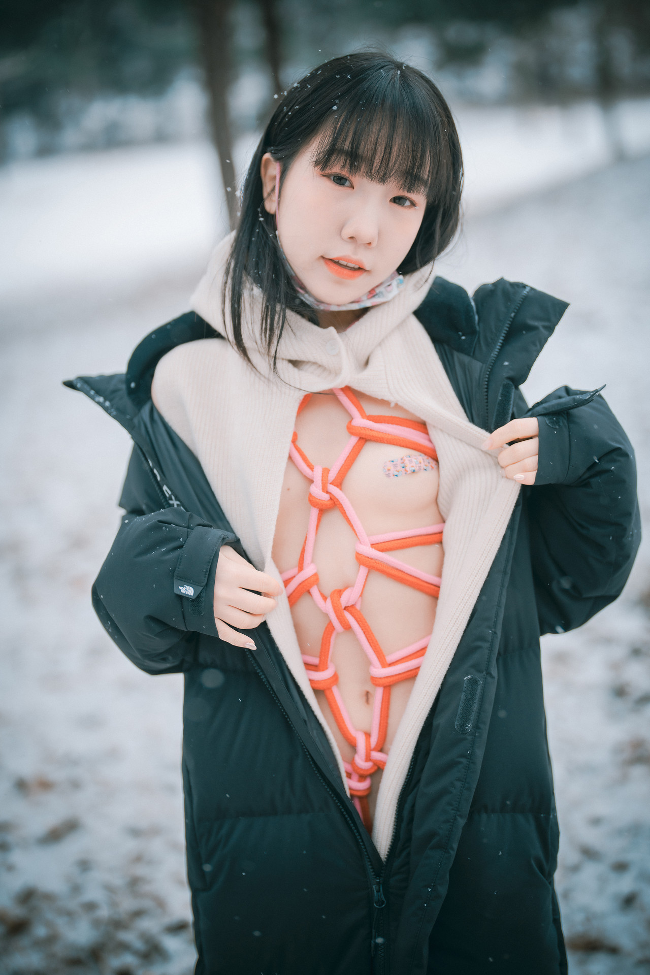 Han Yeri 한예리, [DJAWA] Knotting Class #5 Set.01