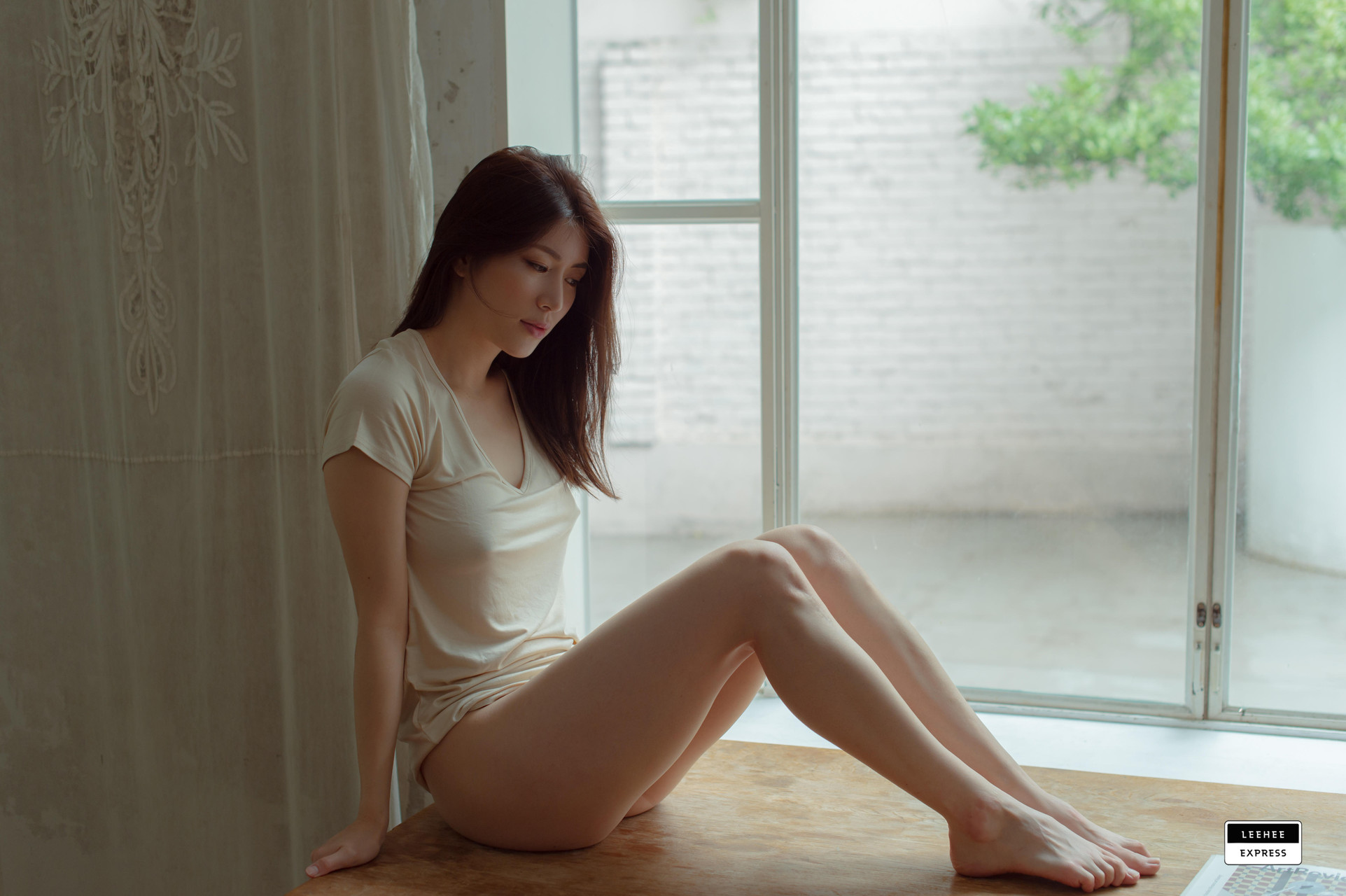 Min.E 민이, [LEEHEE EXPRESS] LEHF-059A