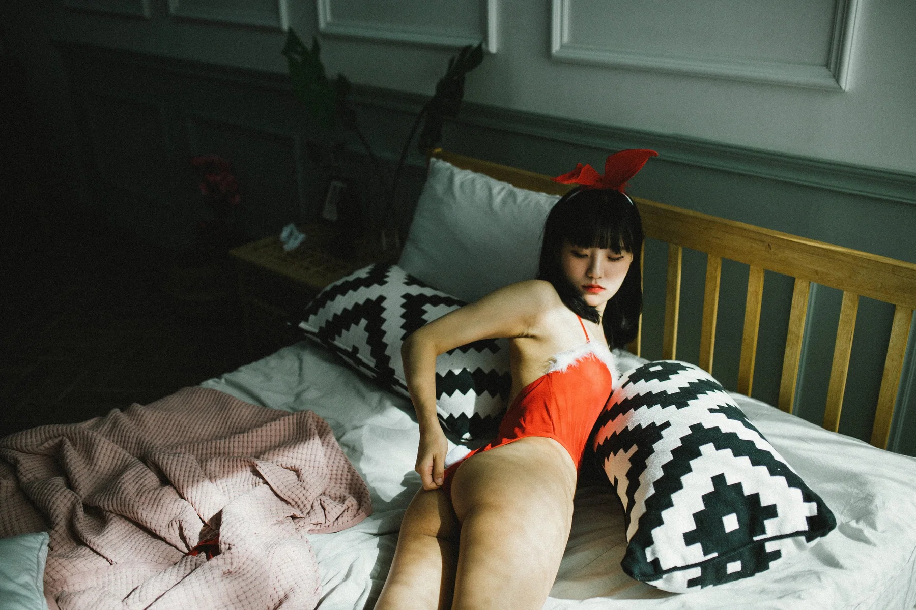 Jeong Jenny 정제니, [Moon Night Snap] The First Set.03