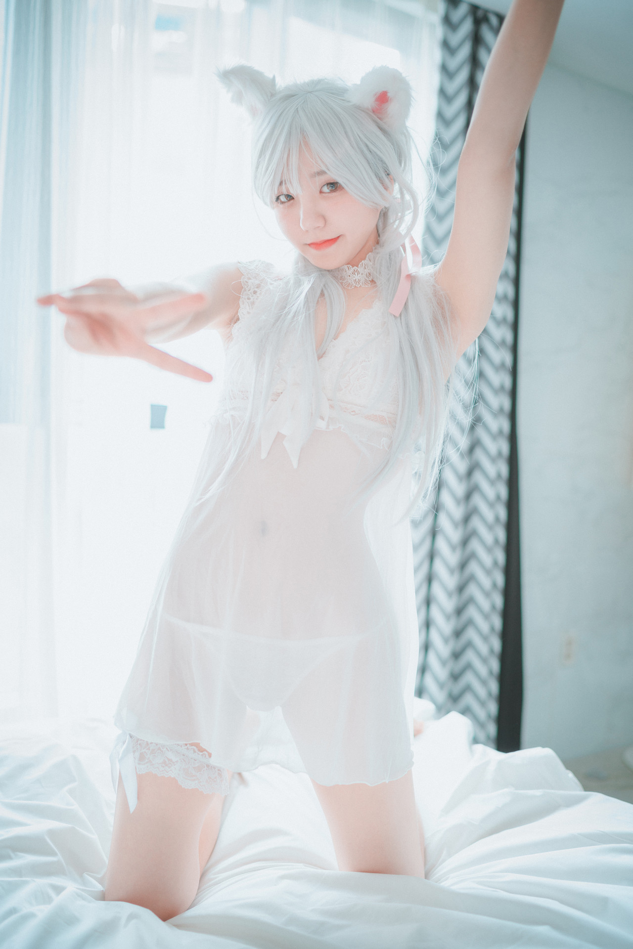 Jeong Jenny 정제니, [DJAWA] Schwarz und Wei Katzenmädchen Set.01