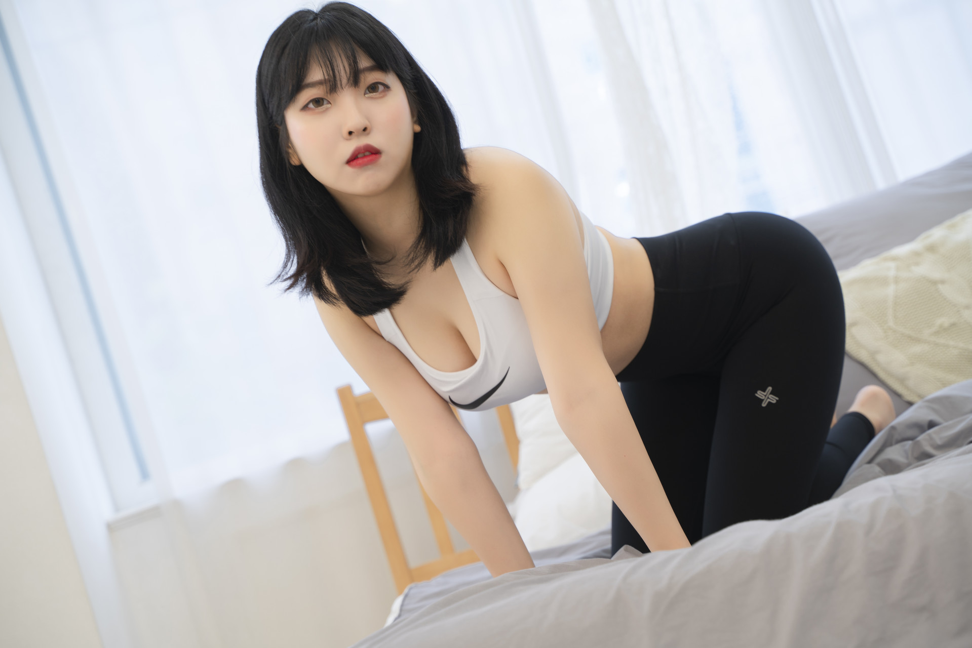 Song Hana 송하나, [ROGLE] Leggings