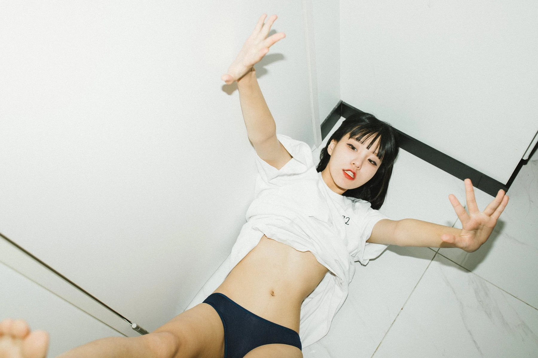 Jeong Jenny 정제니, [Moon Night Snap] The First Set.01