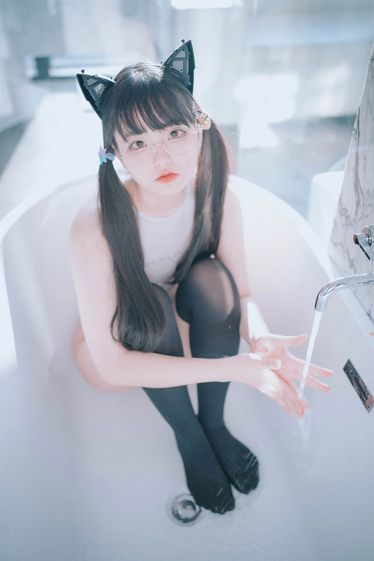 Jeong Jenny 정제니, [DJAWA] Swimming Lessons #7 S-Var