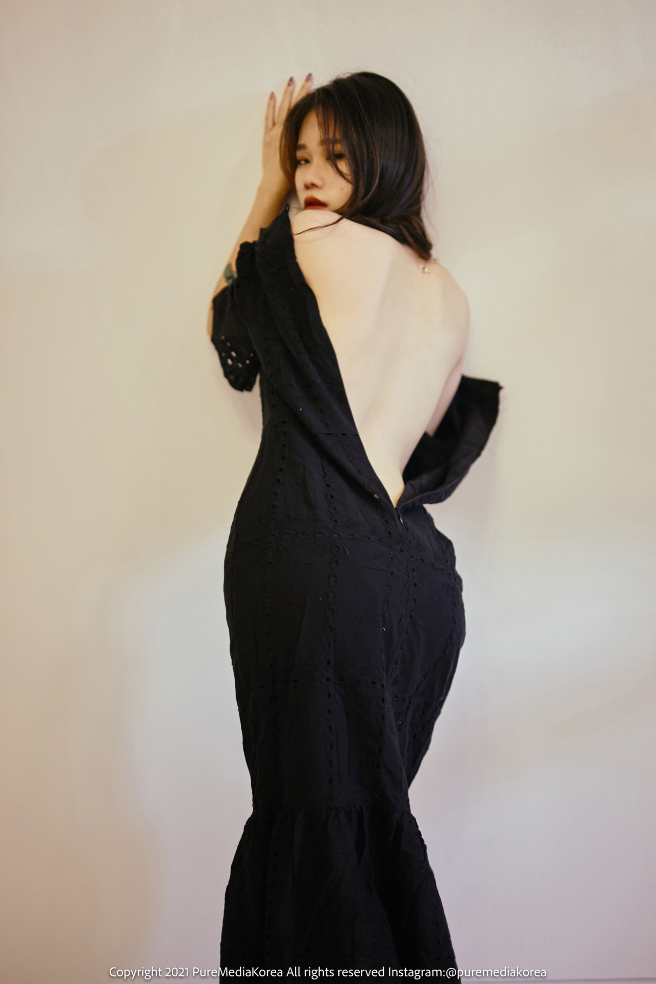 Sira 시라, [PURE MEDIA] Vol.140 누드 디지털화보 Set.01
