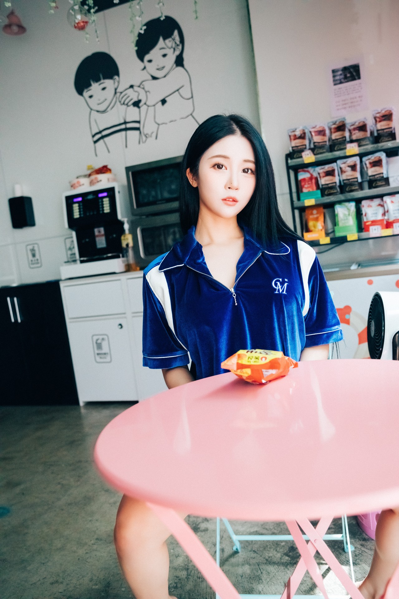 Jeong Bomi 정보미, [Loozy] Part Timer Set.02