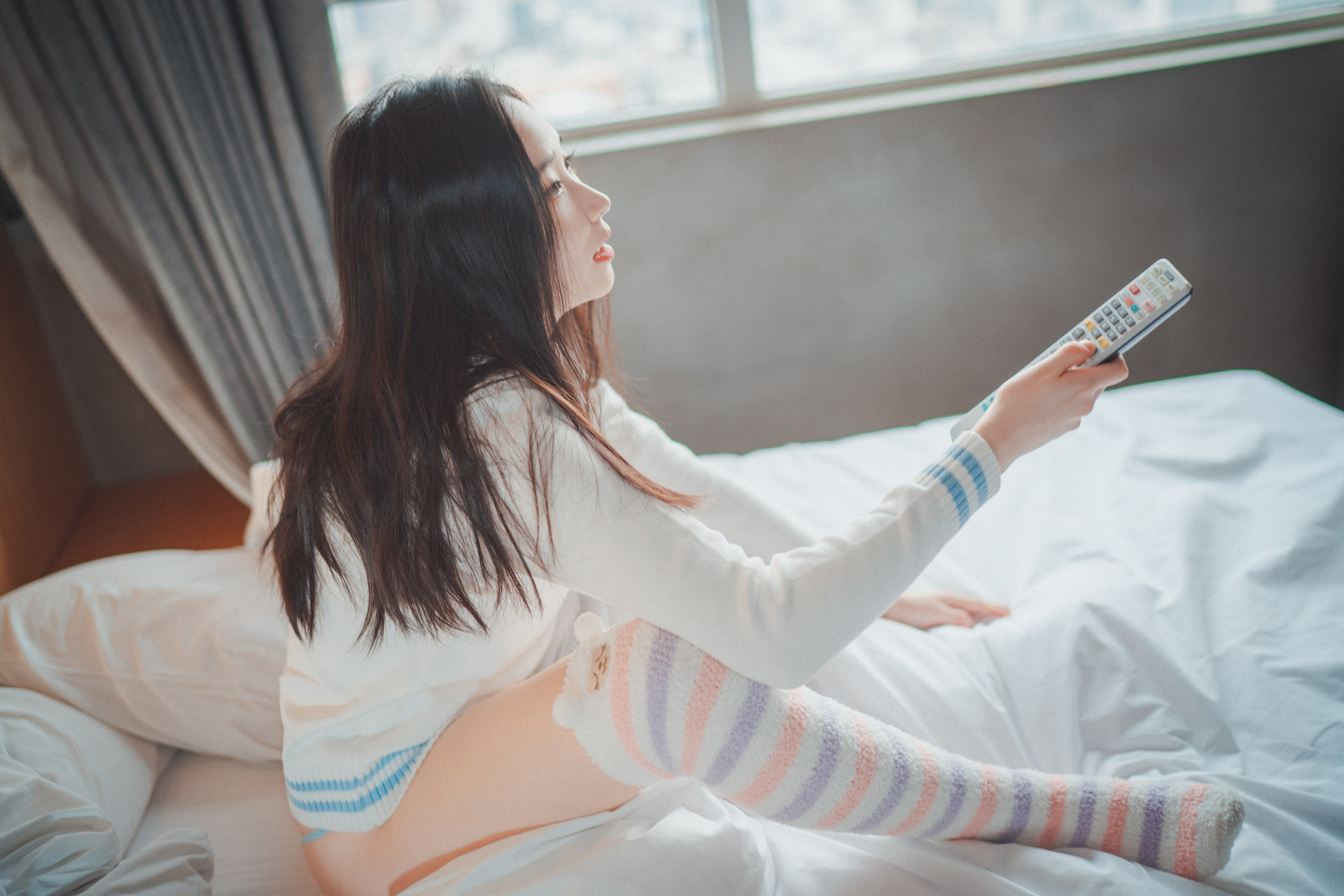 Bambi 밤비, [DJAWA] Homebody Girl