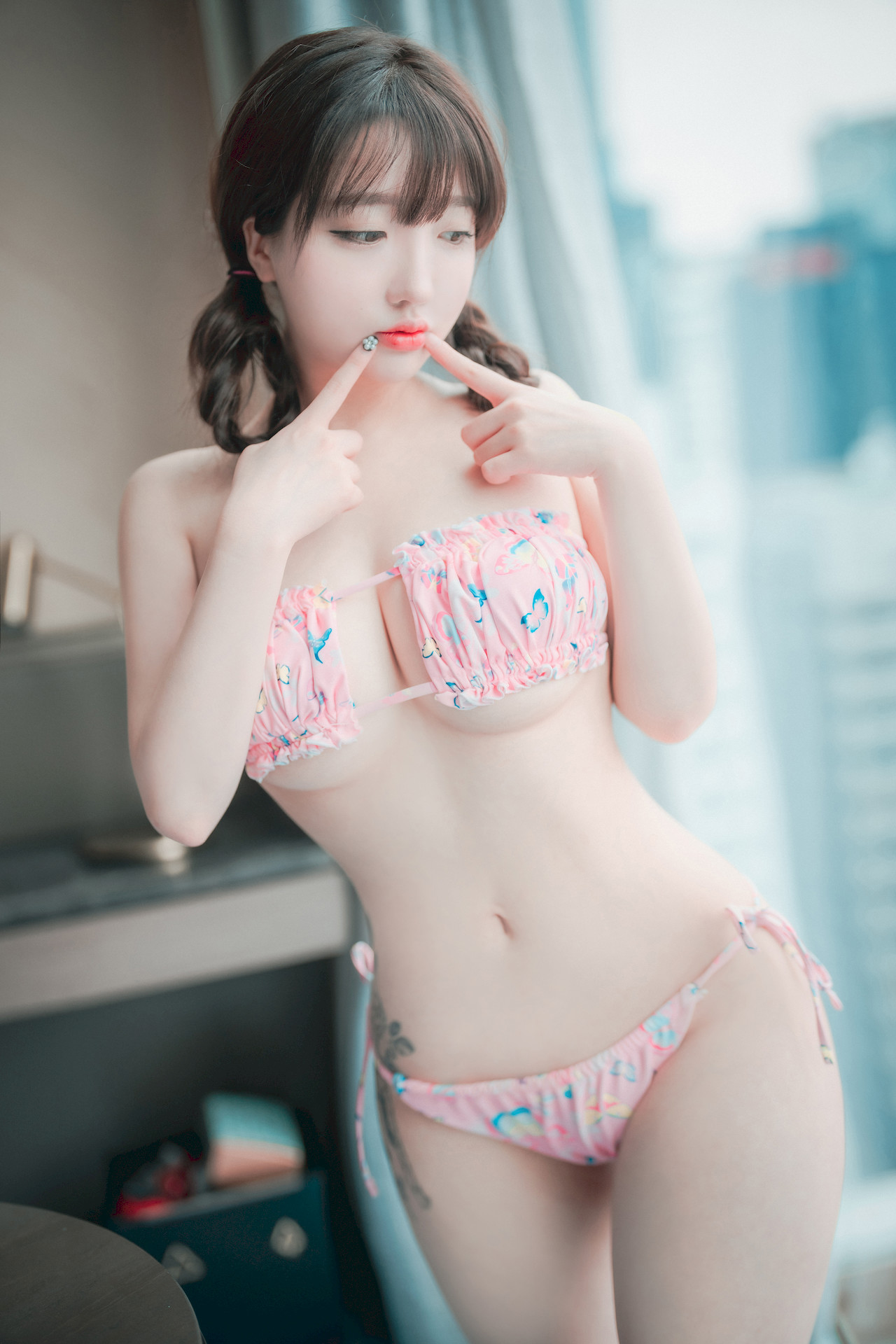 Son Yeeun 손예은, [DJAWA] Staycation #4 Set.01