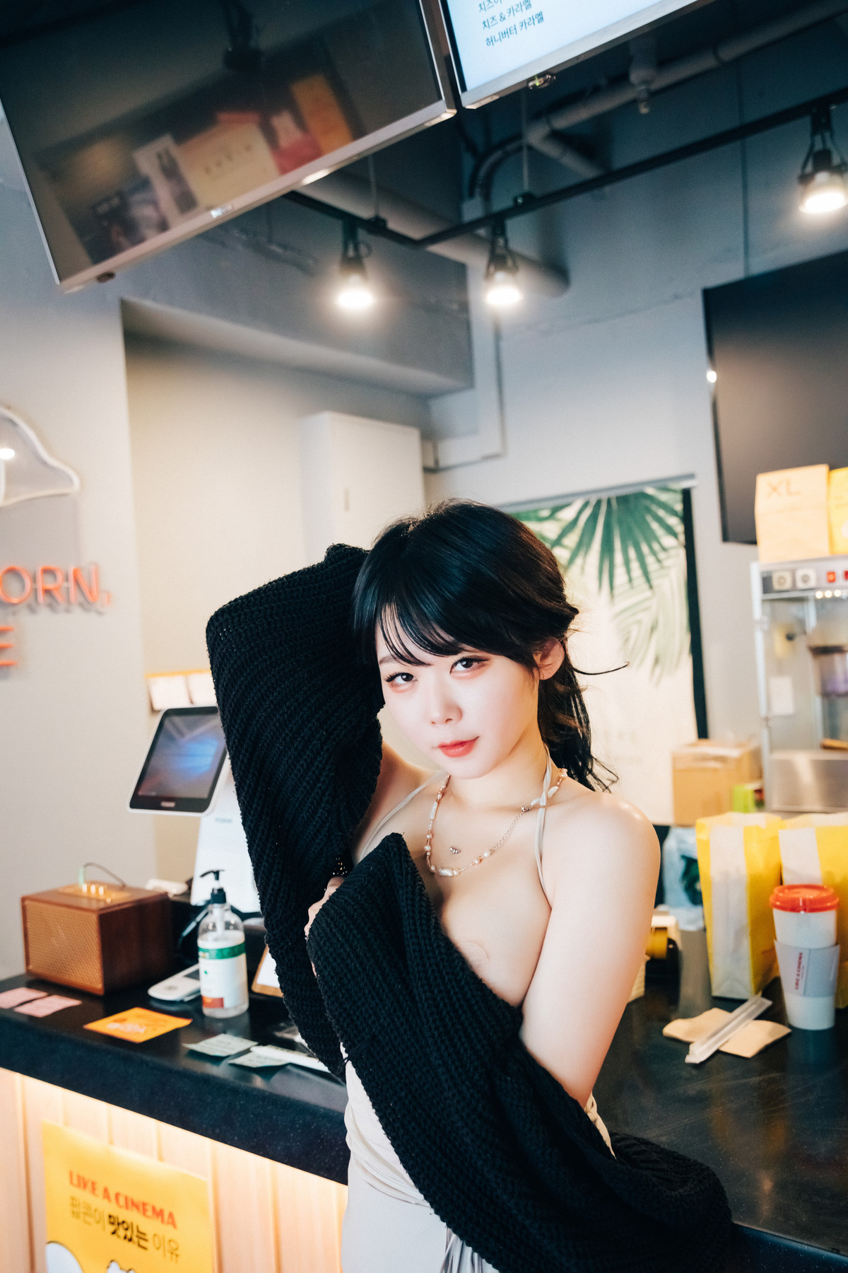 ZIA.Kwon 권지아, [LOOZY] XXX in The Theater
